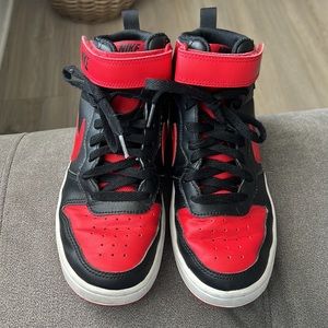 Nike Court Borough Mid 2